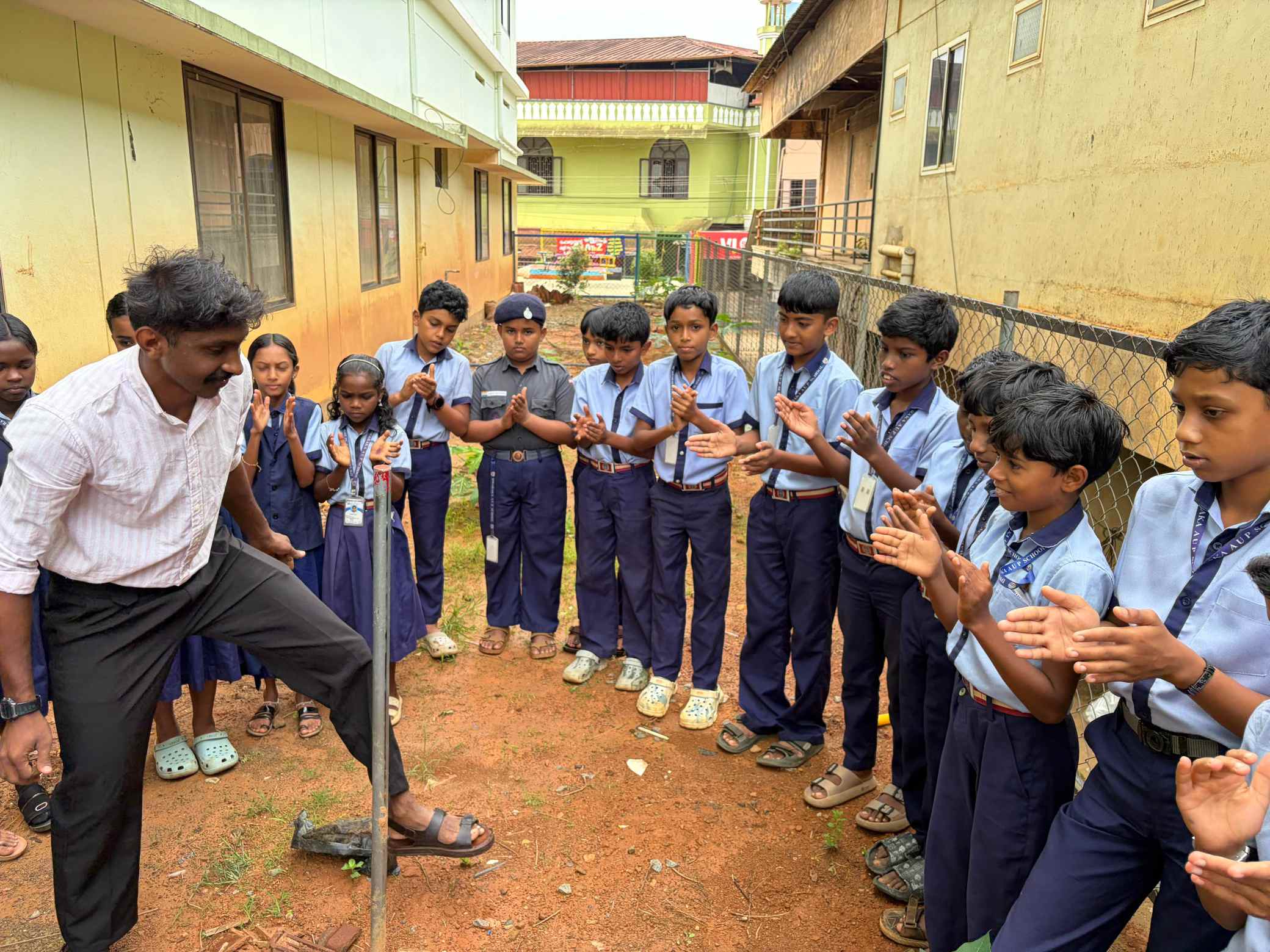DWARAKA AUP SCHOOL NALLOORNAD